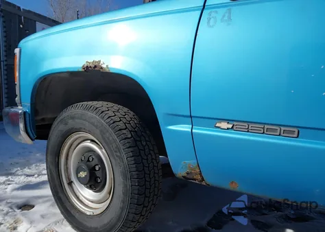 1994 Chevrolet Gmt-400 C2500 z USA, uszkodzony, nr VIN 1GCGC24KXRE192248